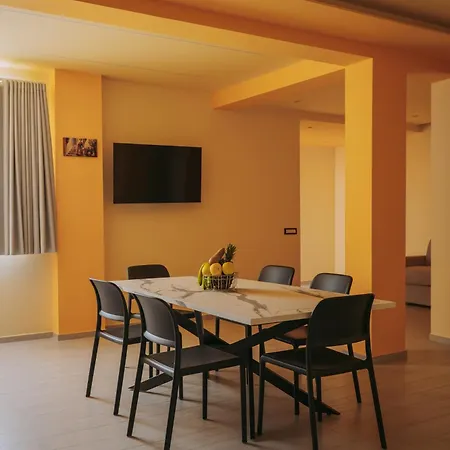 홈스테이 Hideaway Sicily *